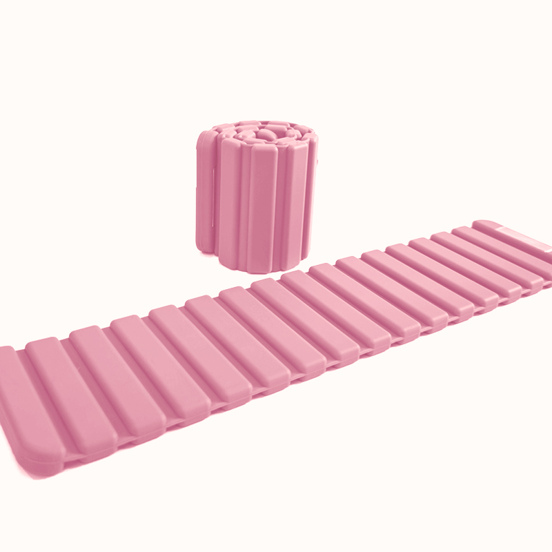 Magnetic silicone weighted wristband