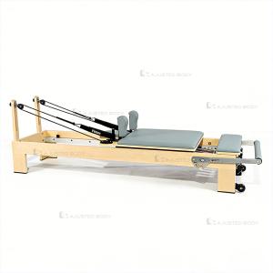 Maple high-legged reformer